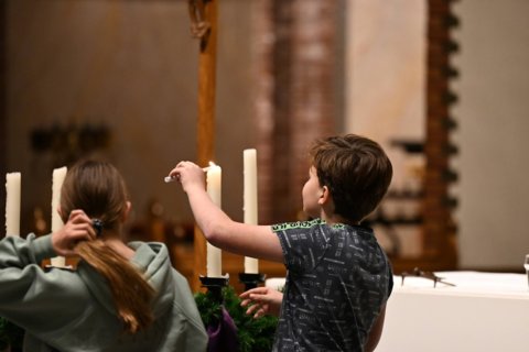 Kerst Maartens_12-19-2024_8007